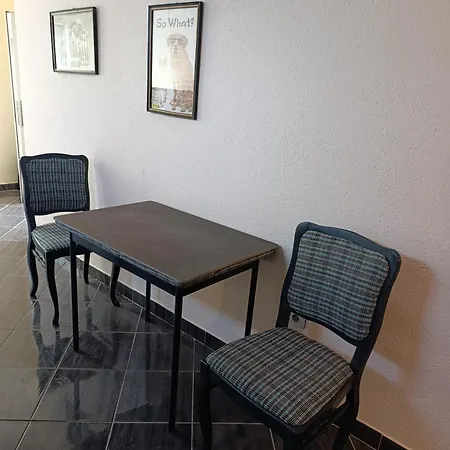 Apartman Soba Za Radnike *
